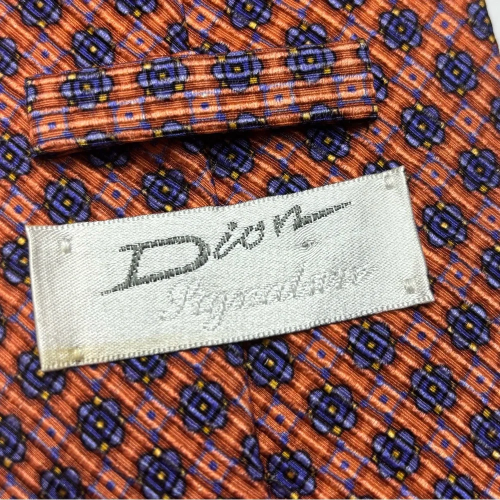 Dion Signature Italian silk‎ floral tie